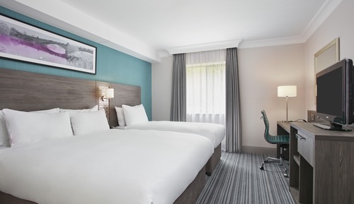Standard Double and Single - Stay 1 Park 4 Days