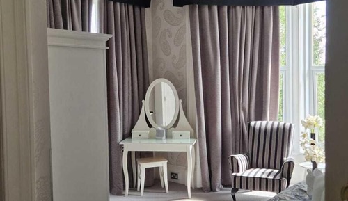 Superior Suite, Ensuite (5)