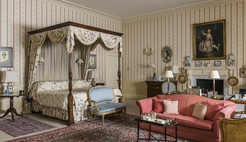 Royal Four Poster