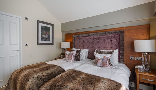 Superior Twin Room