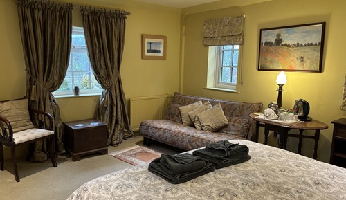 Superior Double Room, Ensuite (Room 2)