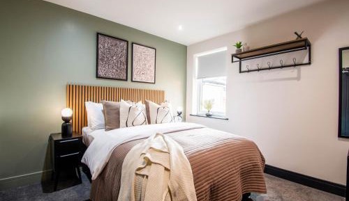 Double Room with Private Bathroom