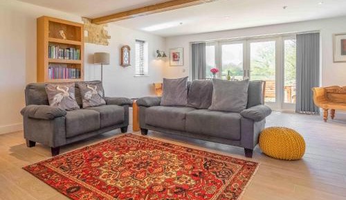 Three-Bedroom Cottage