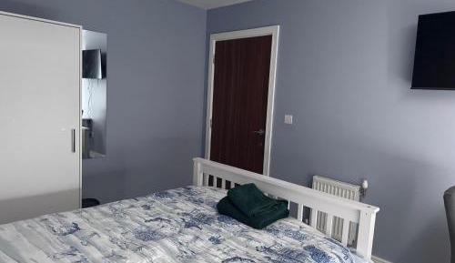 Double Room with Shared Bathroom
