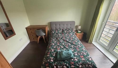 Double Room with Shared Bathroom