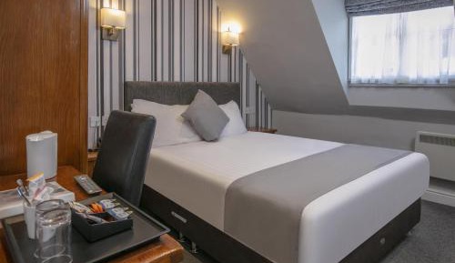 Standard Double Room - Non-Smoking