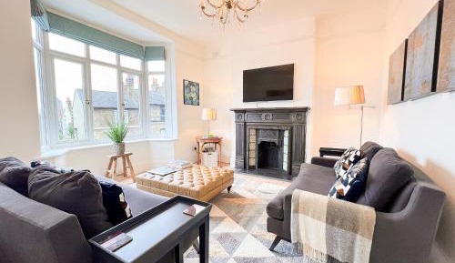Three-Bedroom Apartment Suite