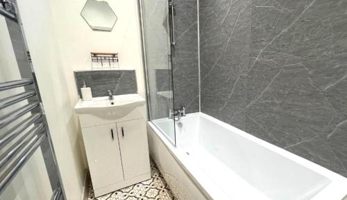 Double or Twin Room with Private Bathroom