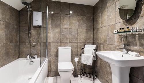 Double Room with Private Bathroom