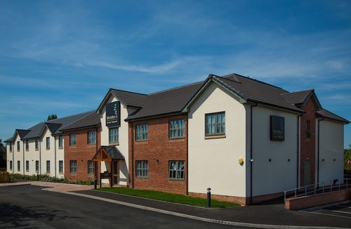 Cosford Hotel | Spread Eagle, Gailey by Marston's Inns