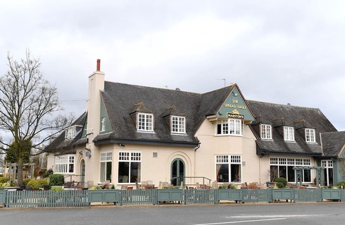 Cosford Hotel | Spread Eagle, Gailey by Marston's Inns