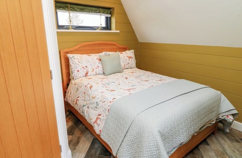 North Wheatley Cottage | Buttercup Lodge