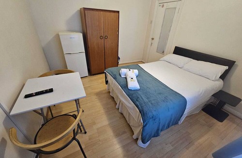 Tottenham Hotel | Bruce Rooms