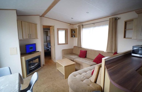 Heacham Cabin | 3 Bedroom Chalet in Hunstanton Pets go Free