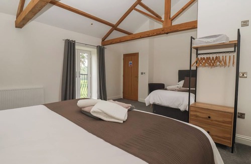Harrogate Cottage | Miller's Wheel