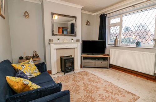 Haxby Cottage | Cornerways, 8 North Lane