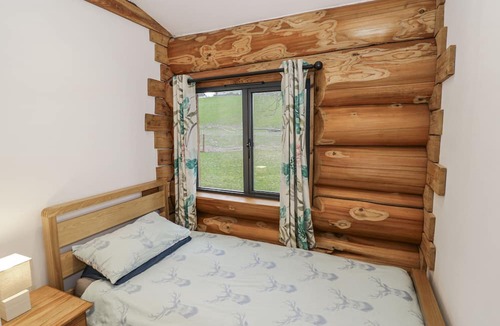 Upper Sapey Cottage | Douglas Cabin