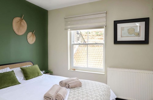 Staithes Bed & Breakfast | The Endeavour Restaurant With Rooms
