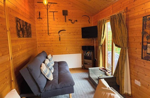 Retford Cabin | Rustic Retreat in Retford