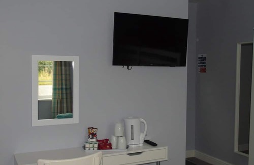 Langworth Bed & Breakfast | The Blackbirds