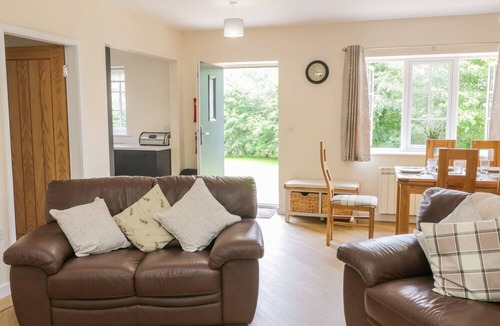 Easterside Cottage | Ryedale Country Lodges - Hazel Lodge