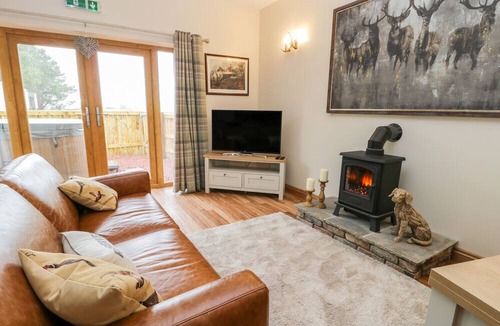 Scarborough Cottage | Wagtail Nest, Northfield Cottage
