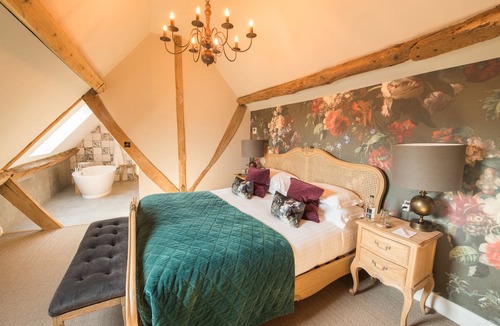 Little Wymondley Hotel | The Farmhouse at Redcoats Restaurant & Hotel