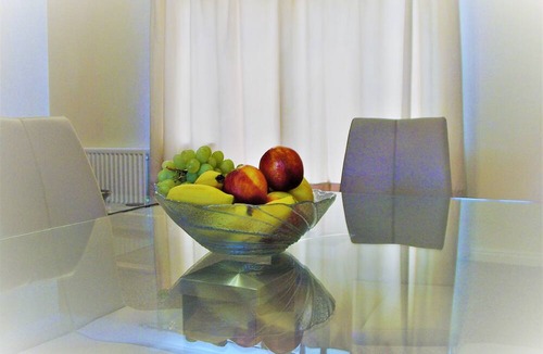 Newmarket Apartment | Stratford Apartment