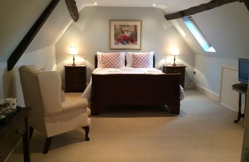 Medbourne Bed & Breakfast | Castle Farm House B&B