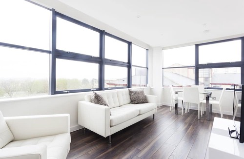 Central Milton Keynes Apartment | City Stay Apartments - Centro