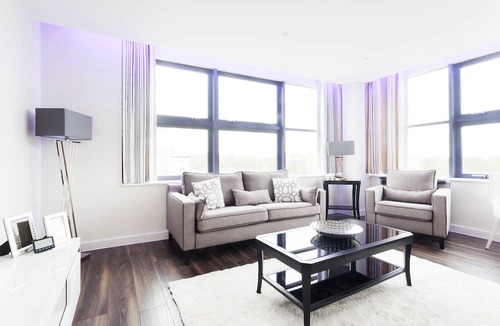 Central Milton Keynes Apartment | City Stay Apartments - Centro