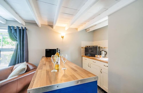 Kilnwick Cottage | The White House