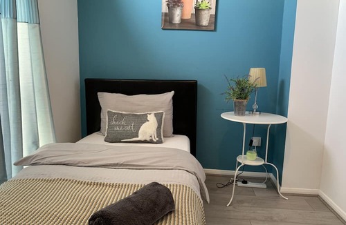 Kettering Apartment | Eskdaill Place Apartment