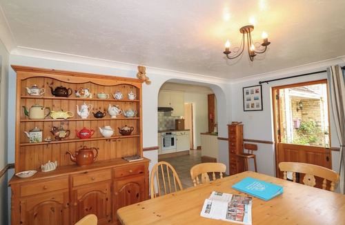 Alford Cottage | Larkspur Cottage