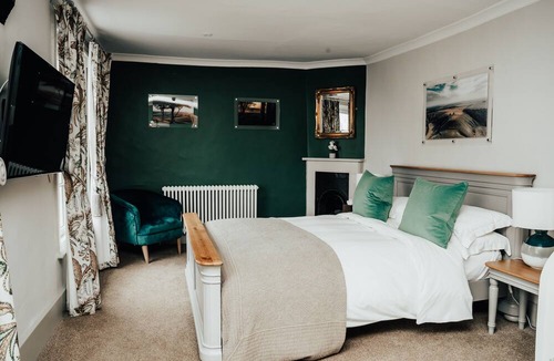 Devizes Hotel | The Peppermill