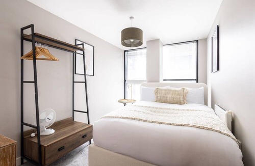 Vauxhall Apartment | Host Stay The Pall Mall Apartment