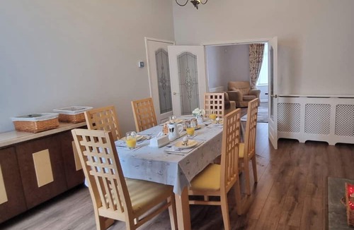 Hartlepool House | Headland - House - Sleeps5 - Pet Friendly - Garden