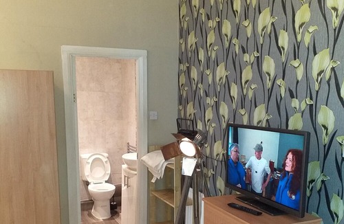 Headingley Apartment | Charming 0-Bed Studio in Leeds