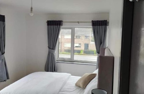 Immingham Hotel | OYO The Silver City Hotel