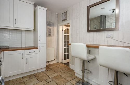 Burgh le Marsh Cottage | 1 The Bays