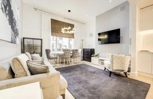 Earl's Court Apartment | Chelsea - 2Bed Apartment - sleeps 4 - Pet Friendly