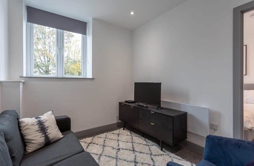 Leeds Apartment | Cosy 1 Bedroom Apartment in Leeds with WiFi