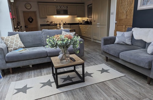 Oakham House | Rutland Lodge City Retreat Perfect for Burghley Horse Trials and Rutland Water
