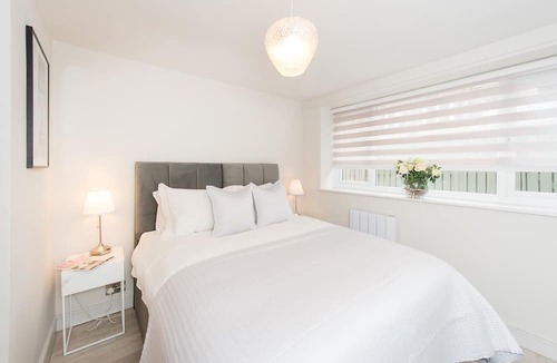 Harrogate City Centre Apartment | Stylish, newly renovated apartment in central Harrogate