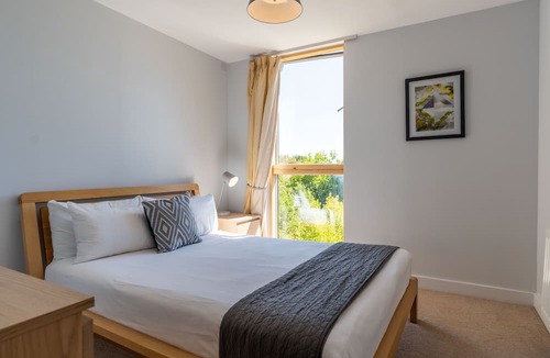 Central Milton Keynes Apartment | Cotels at Vizion