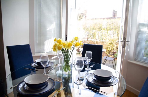 Arbury Apartment | Citystay Living - Marino Place