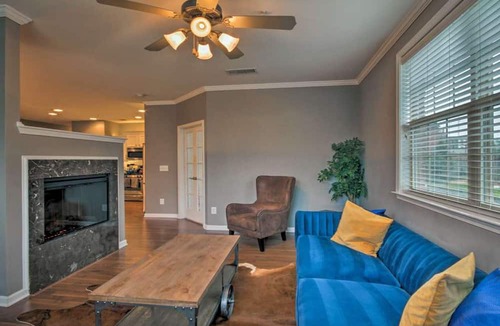 Smyrna Condo | Group Friendly Modern Home Sun trust Park/Atlanta