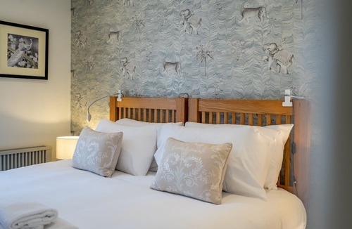 York Apartment | 11 Stonegate Court - a family break that sleeps 4 guests in 2 bedrooms