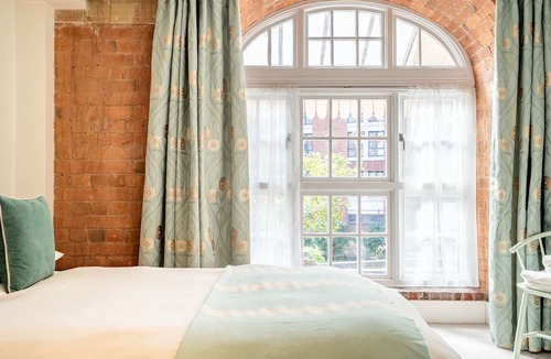 York Apartment | Cocoa Suites 8 - One bedroom apartment in York city centre (sleeps 2)