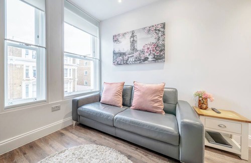 Bayswater Apartment | Bright & Modern 2-Bed Portobello Notting Hill
